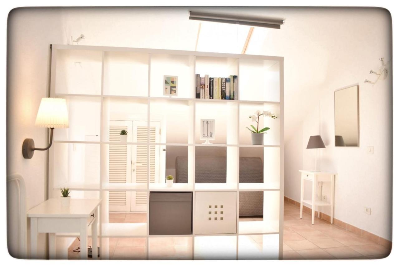 Castle Margherita'S Apartments 로스크리스티아노스 외부 사진