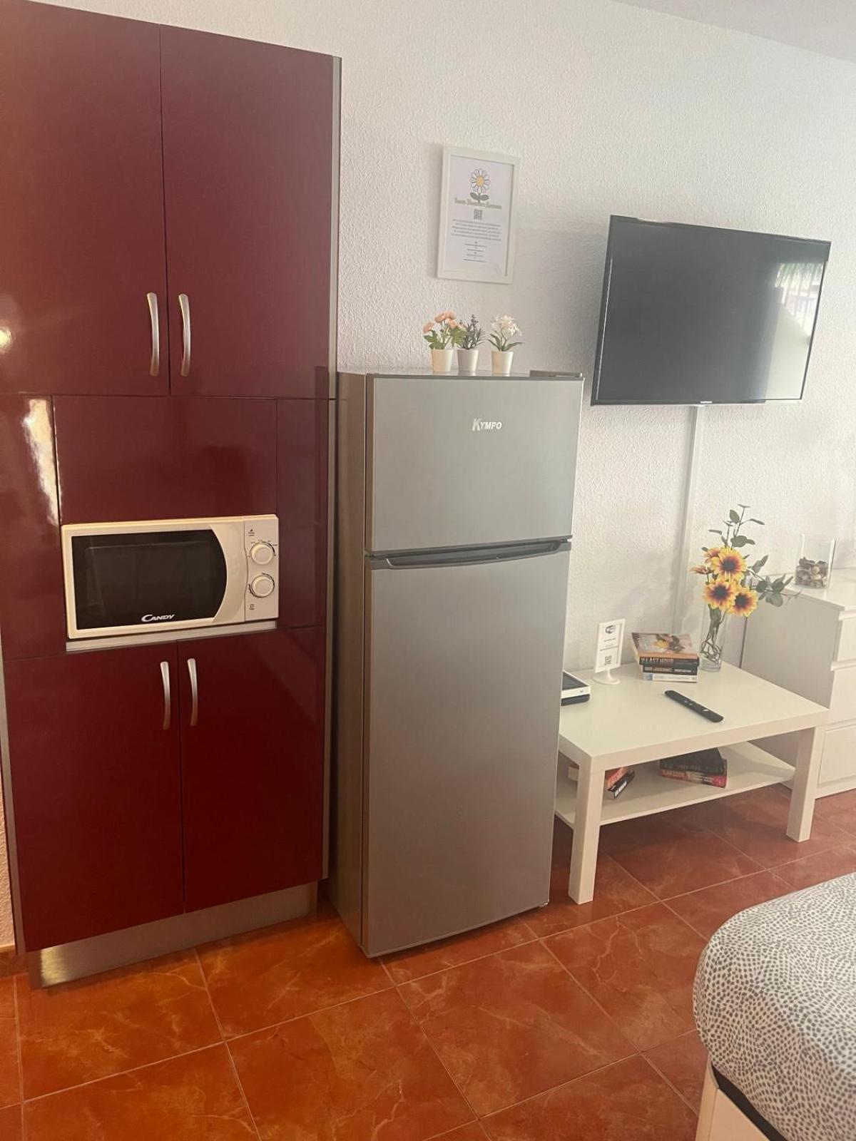 Castle Margherita'S Apartments 로스크리스티아노스 외부 사진