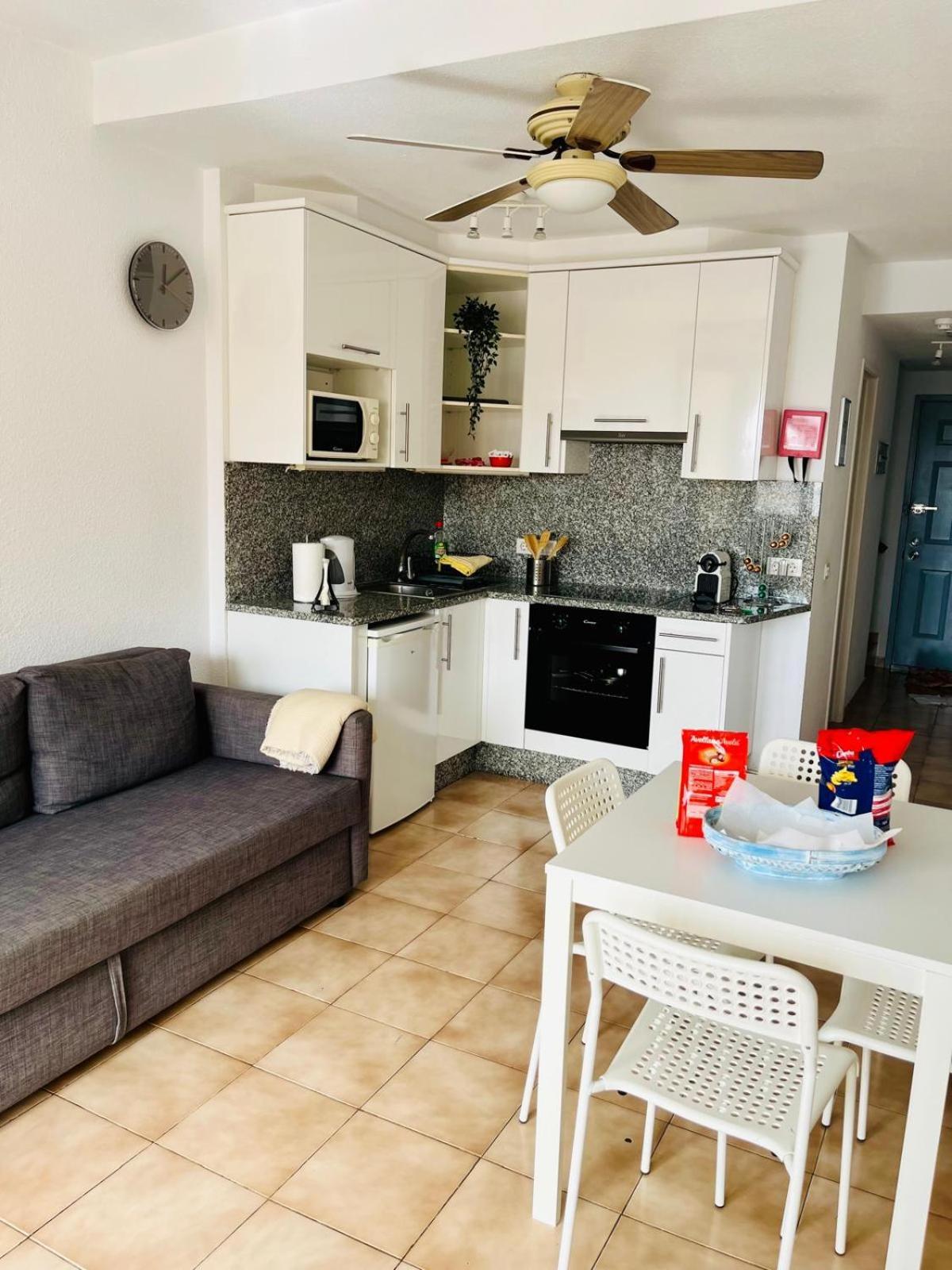 Castle Margherita'S Apartments 로스크리스티아노스 외부 사진