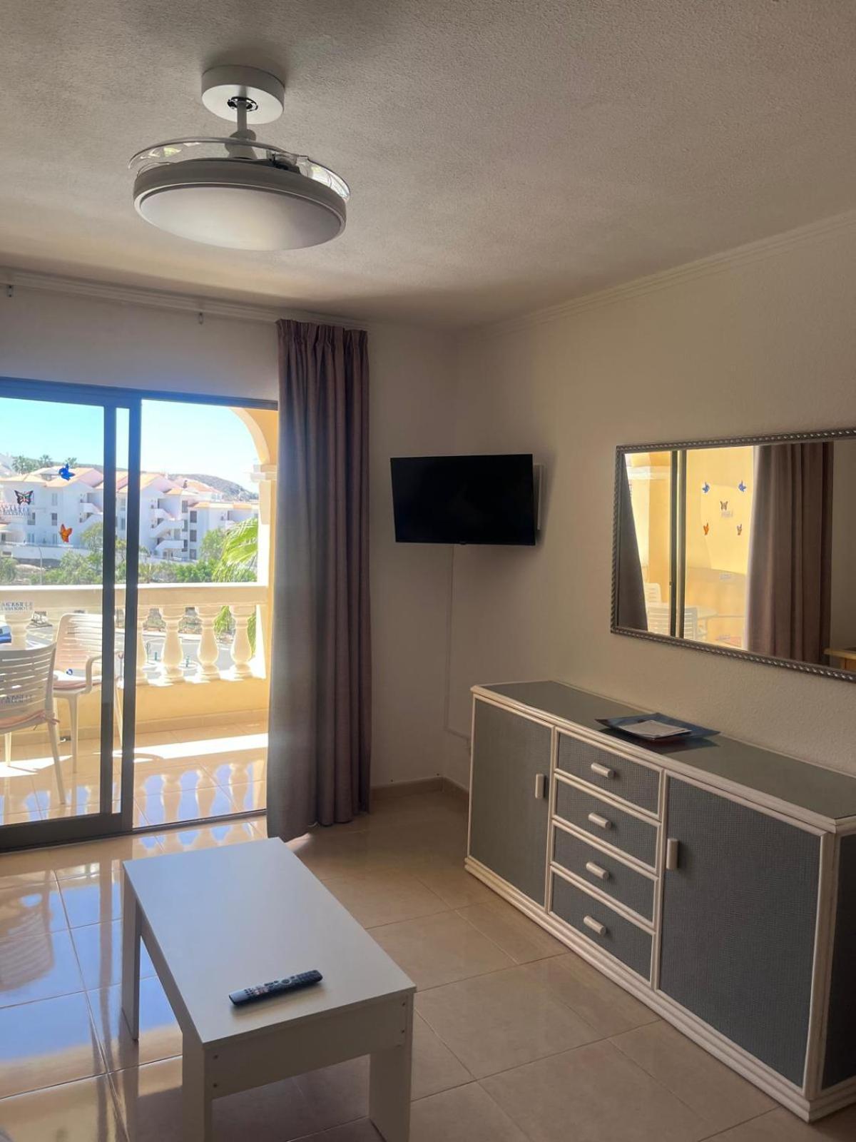Castle Margherita'S Apartments 로스크리스티아노스 외부 사진